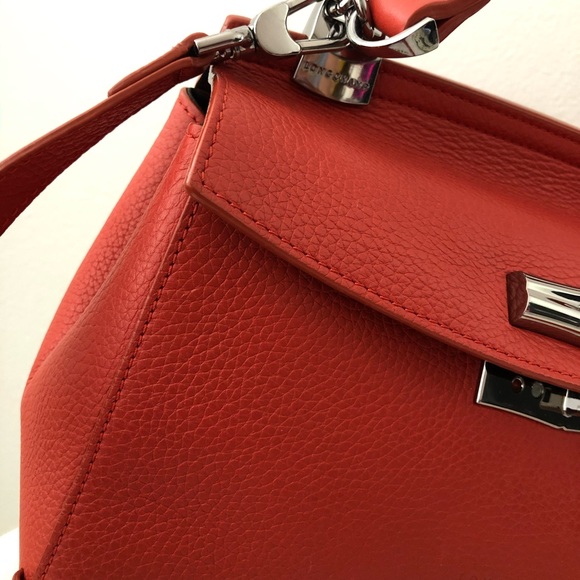 Longchamp top handle shoulder bag red. - Picture 8 of 8